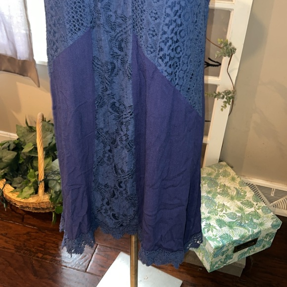 Altard State dress - Picture 2 of 5